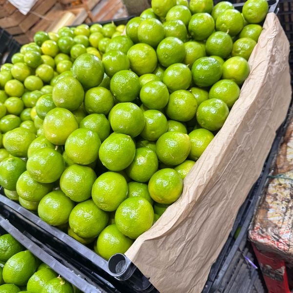 Limón en la Central de Abasto